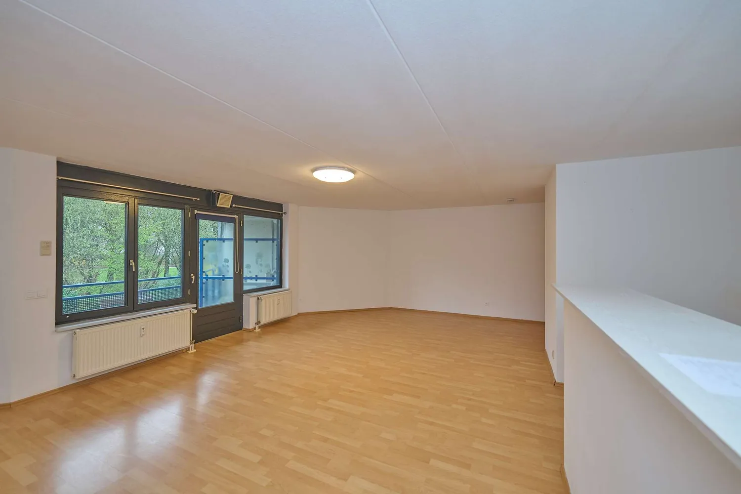 1 room apartment with 65 m² in Tönisvorst – Photo 12