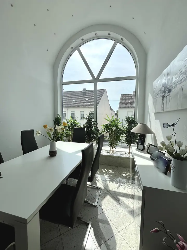 6 Zimmer Wohnung mit 203 m² in Torgau – Bild 4