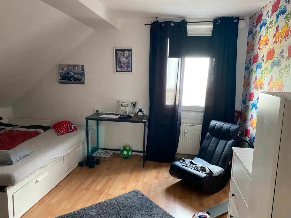 4 Zimmer Wohnung mit 70 m² in Wuppertal – Bild 2