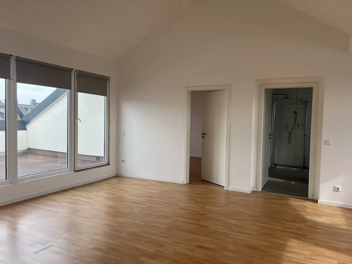 2 Zimmer Wohnung mit 85 m² in Mönchengladbach – Bild 1
