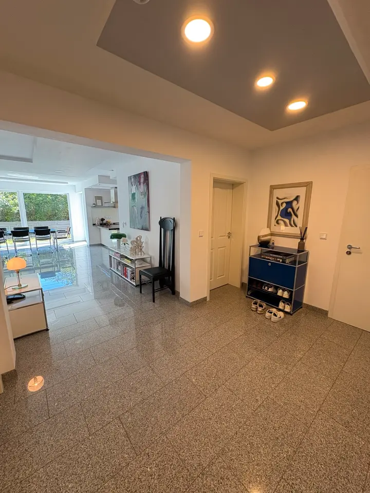 6 Zimmer Wohnung mit 150 m² in Paderborn – Bild 9
