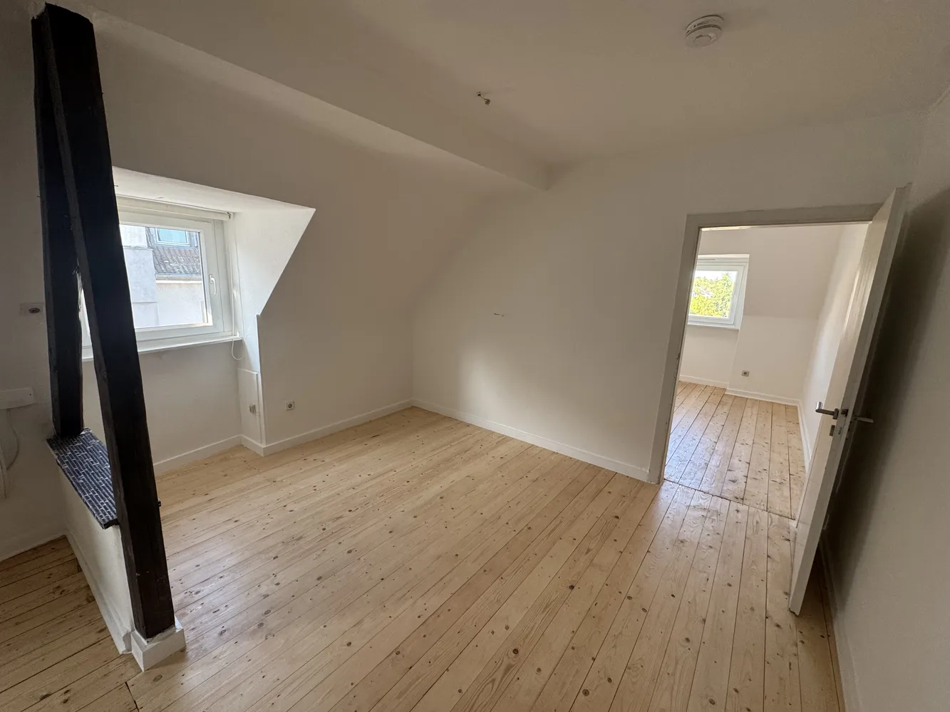 2 Zimmer Wohnung mit 45 m² in Köln – Bild 2