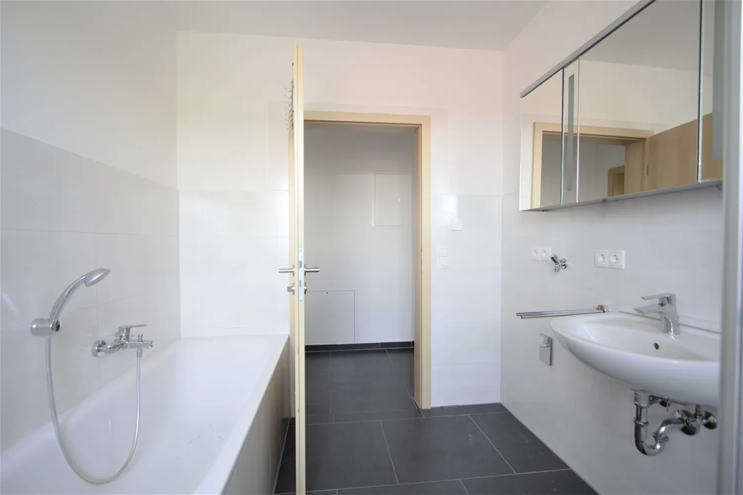 4 Zimmer Wohnung mit 111 m² in Ingolstadt – Bild 10