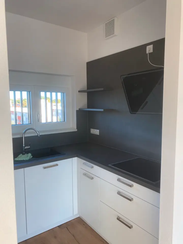 2 Zimmer Wohnung mit 85 m² in Augsburg – Bild 2