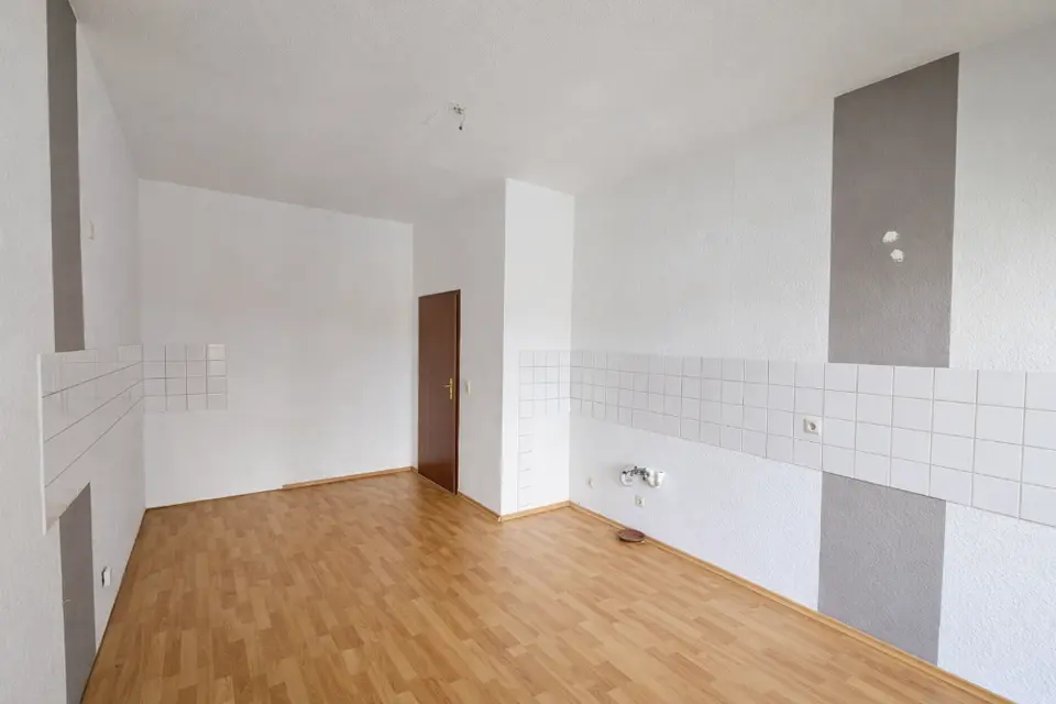 2 Zimmer Wohnung mit 66 m² in Zwickau – Bild 7
