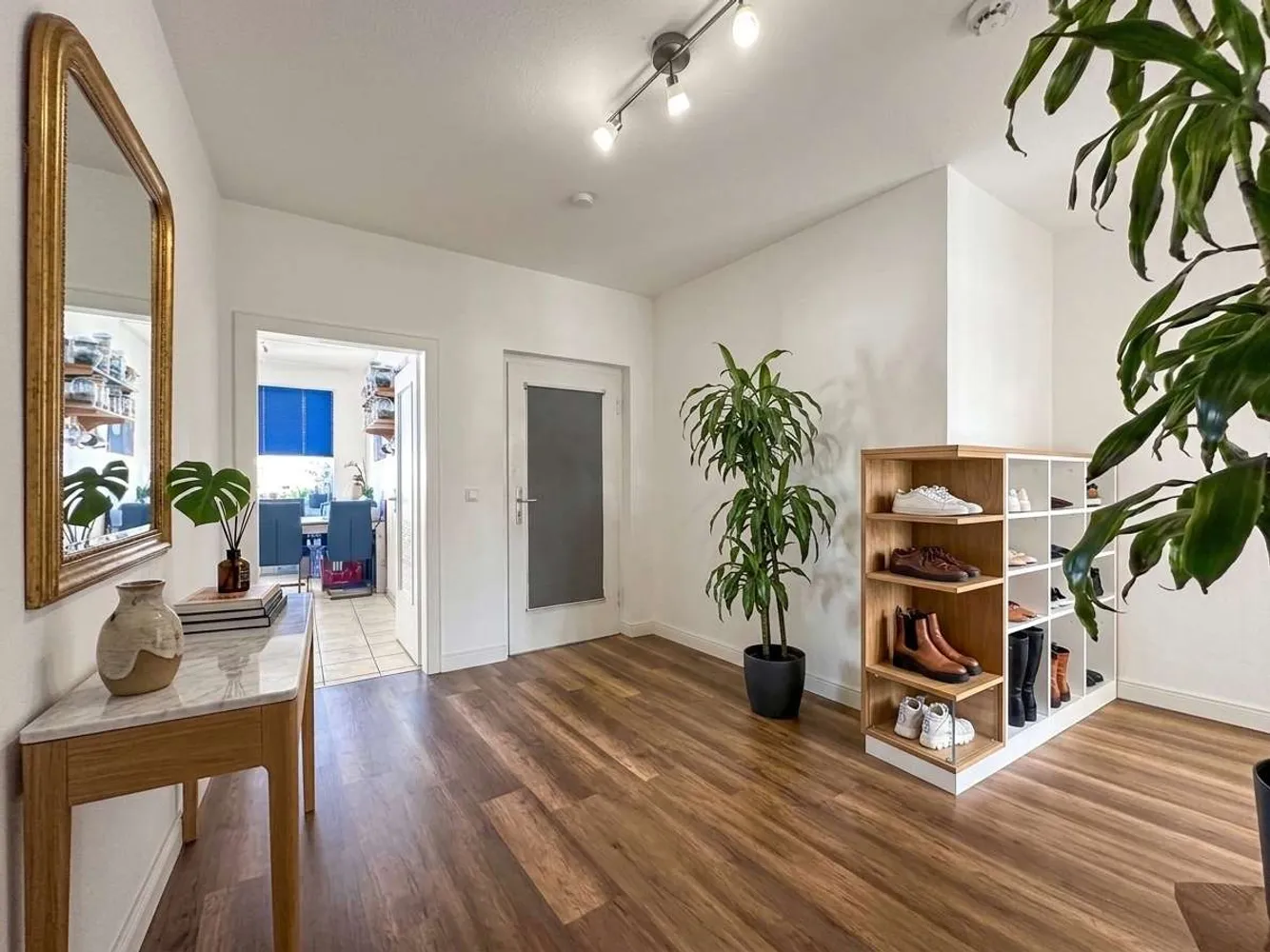 2 Zimmer Wohnung mit 86 m² in Düsseldorf – Bild 4
