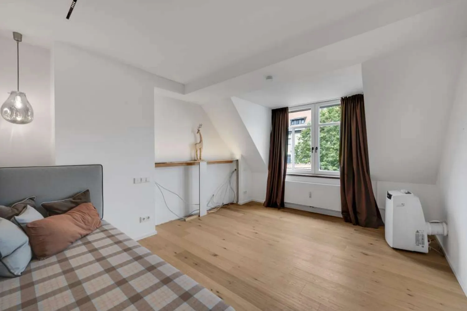 3 Zimmer Wohnung mit 101 m² in München – Bild 6