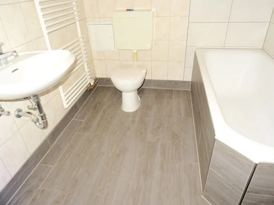 3 Zimmer Wohnung mit 82 m² in Werdau – Bild 8