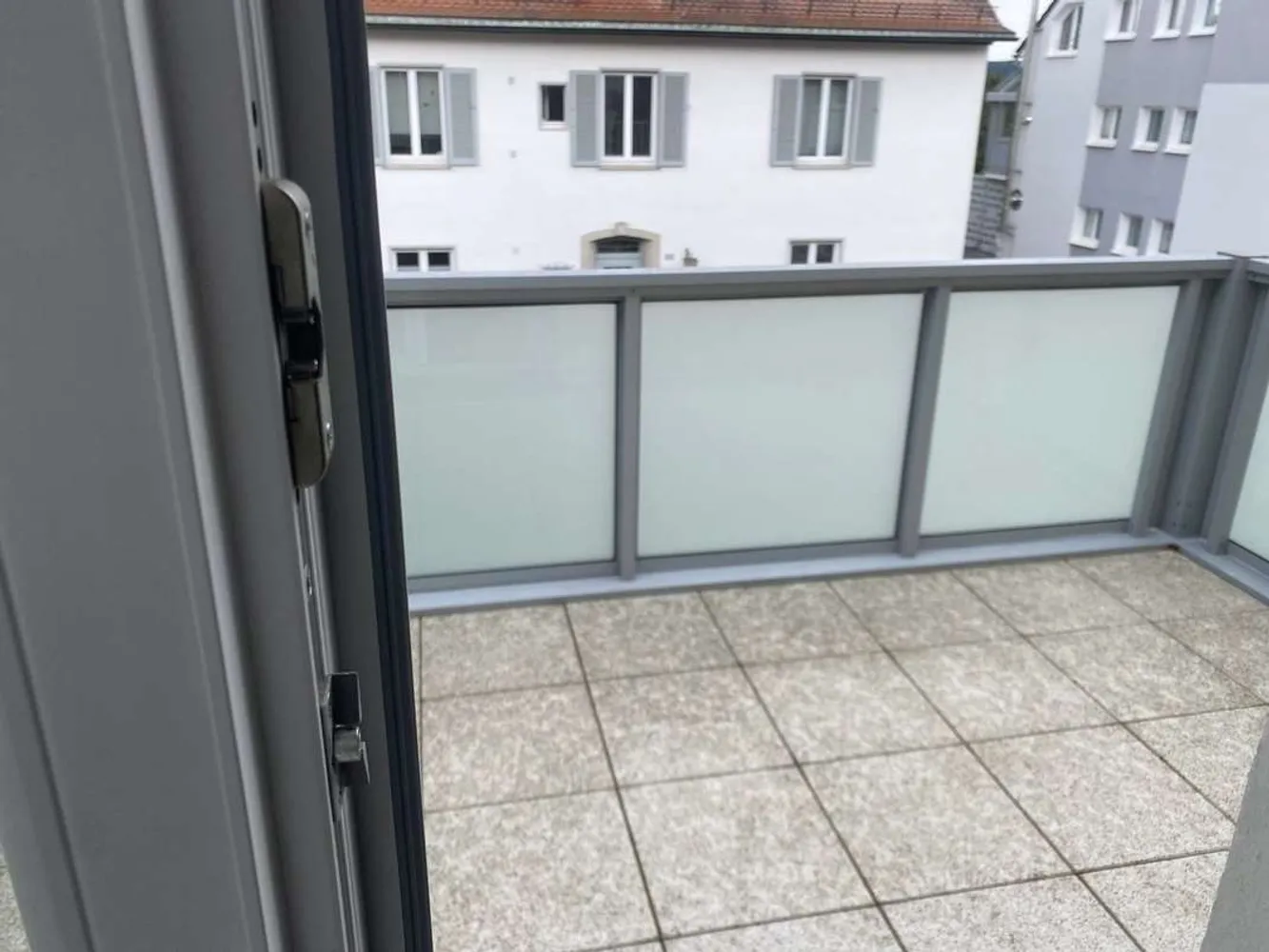 1 Zimmer Wohnung mit 33 m² in Stuttgart – Bild 3
