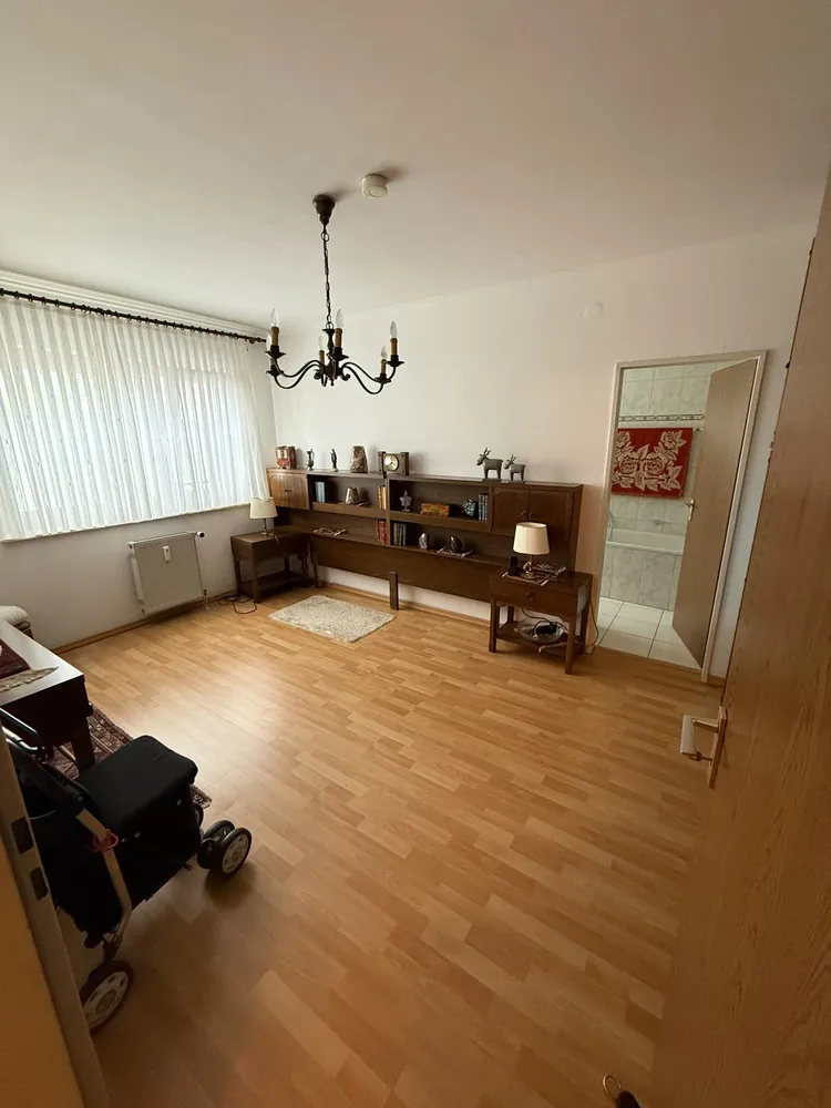 4 Zimmer Wohnung mit 90 m² in Duisburg – Bild 3