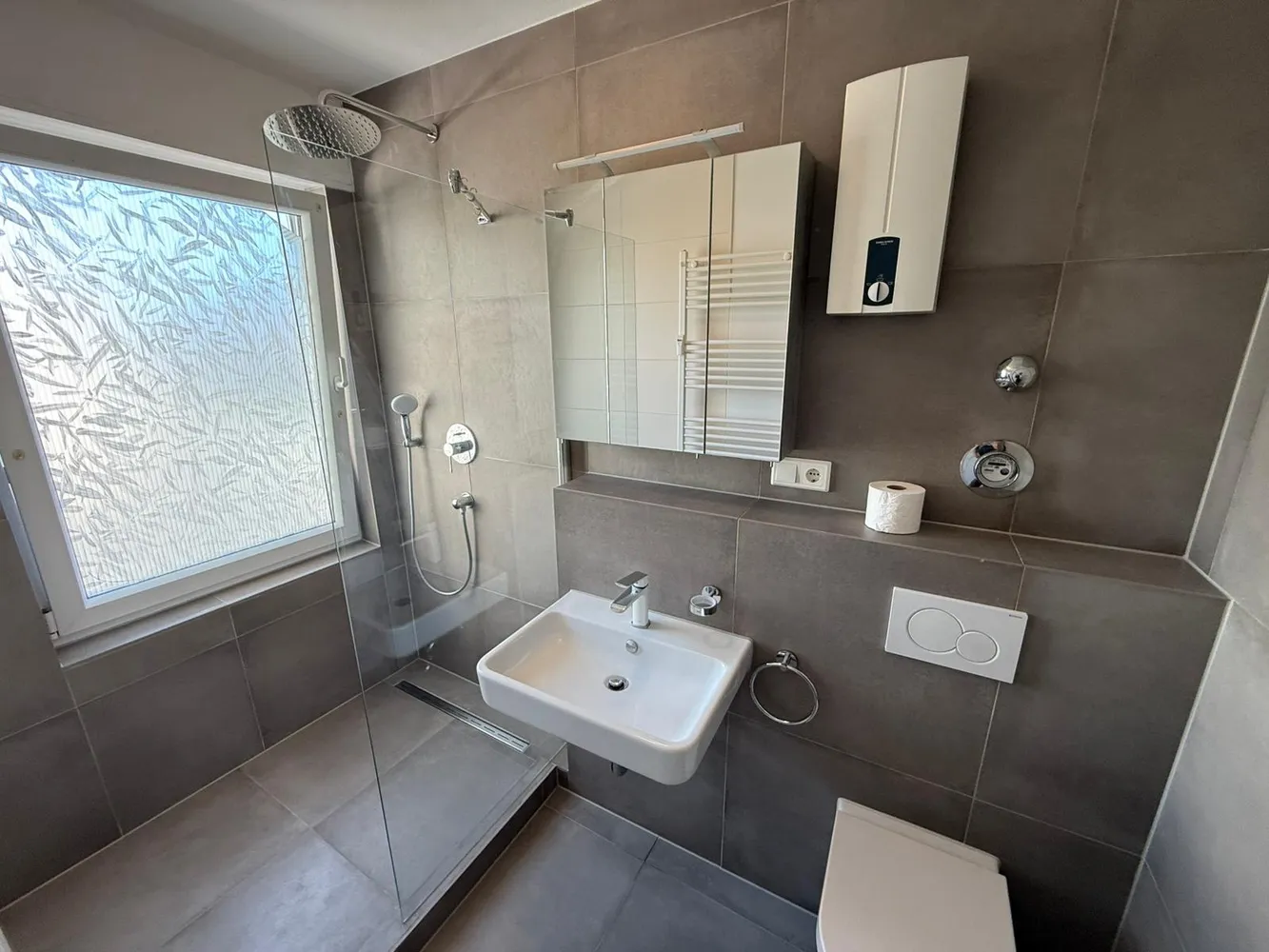 2 Zimmer Wohnung mit 82 m² in Köln – Bild 9