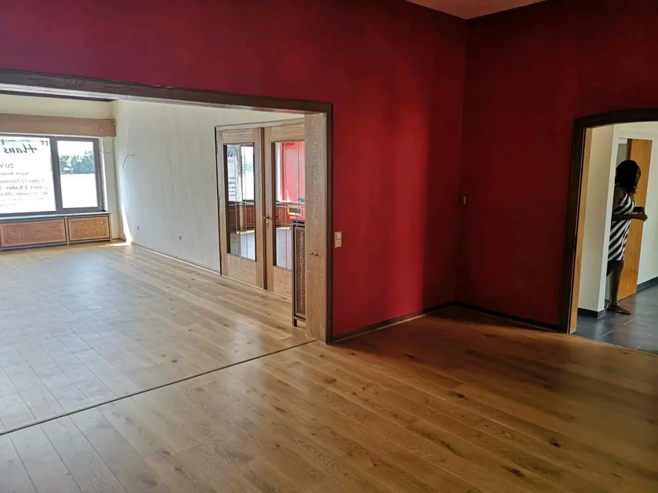 12 Zimmer Haus mit 357 m² in Emmerich am Rhein – Bild 1