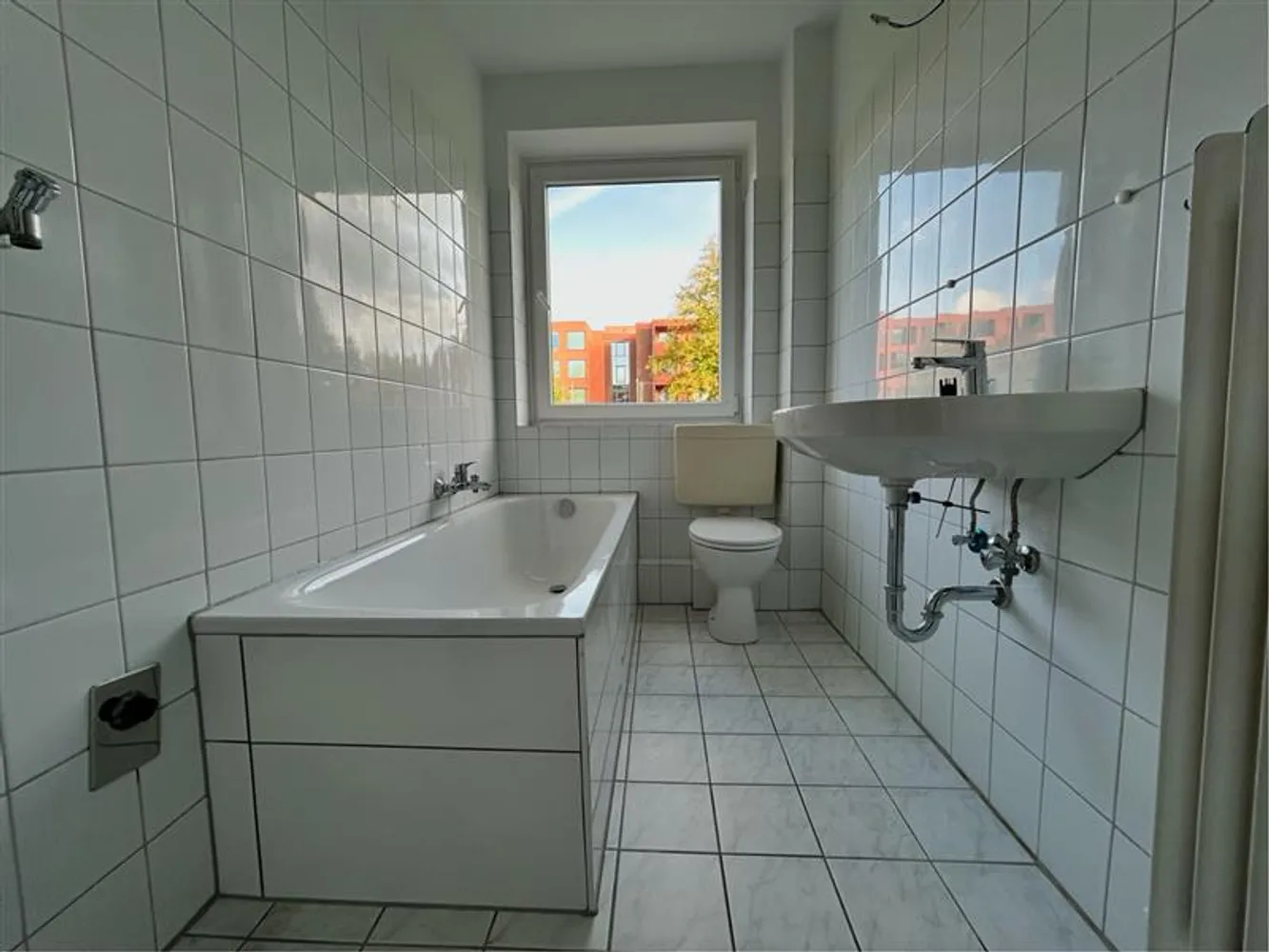 2 room apartment with 47 m² in Bremerhaven – Photo 6