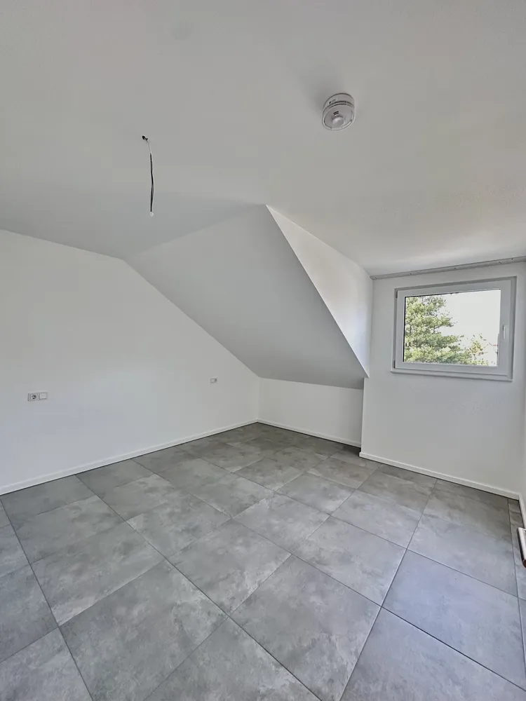 4 Zimmer Wohnung mit 82 m² in Wiesbaden – Bild 8