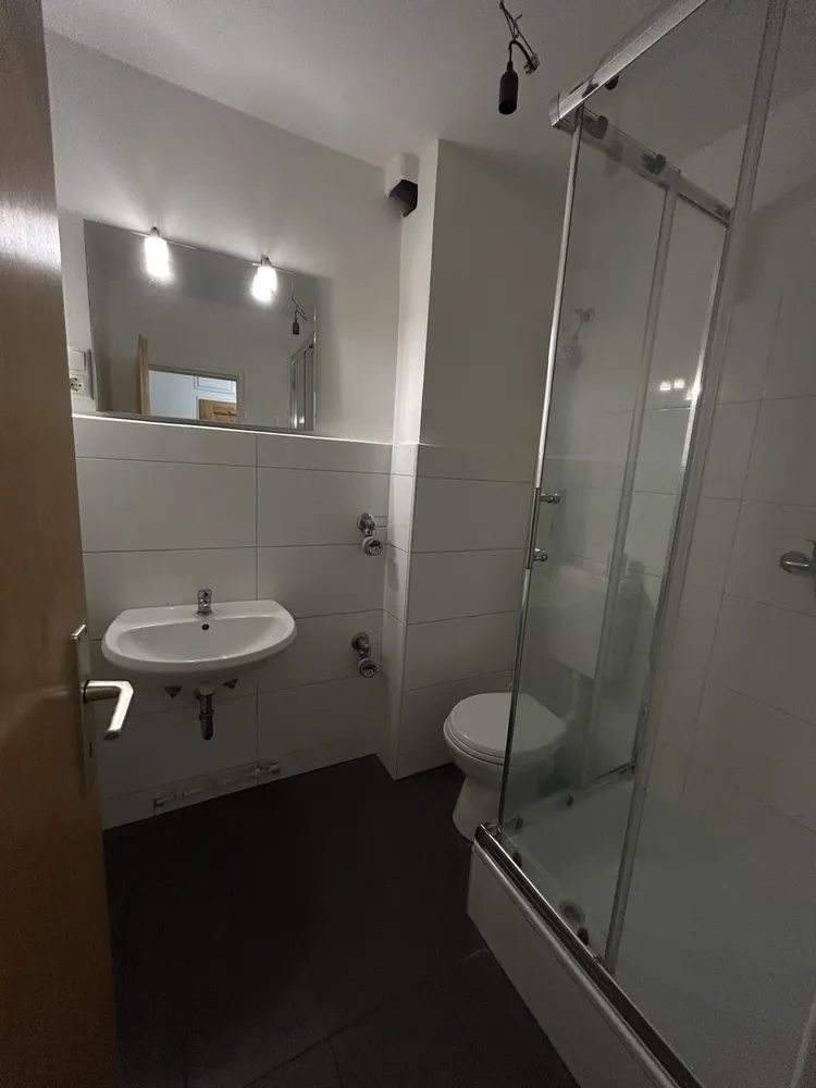 1 room apartment with 28 m² in Bremen – Photo 5