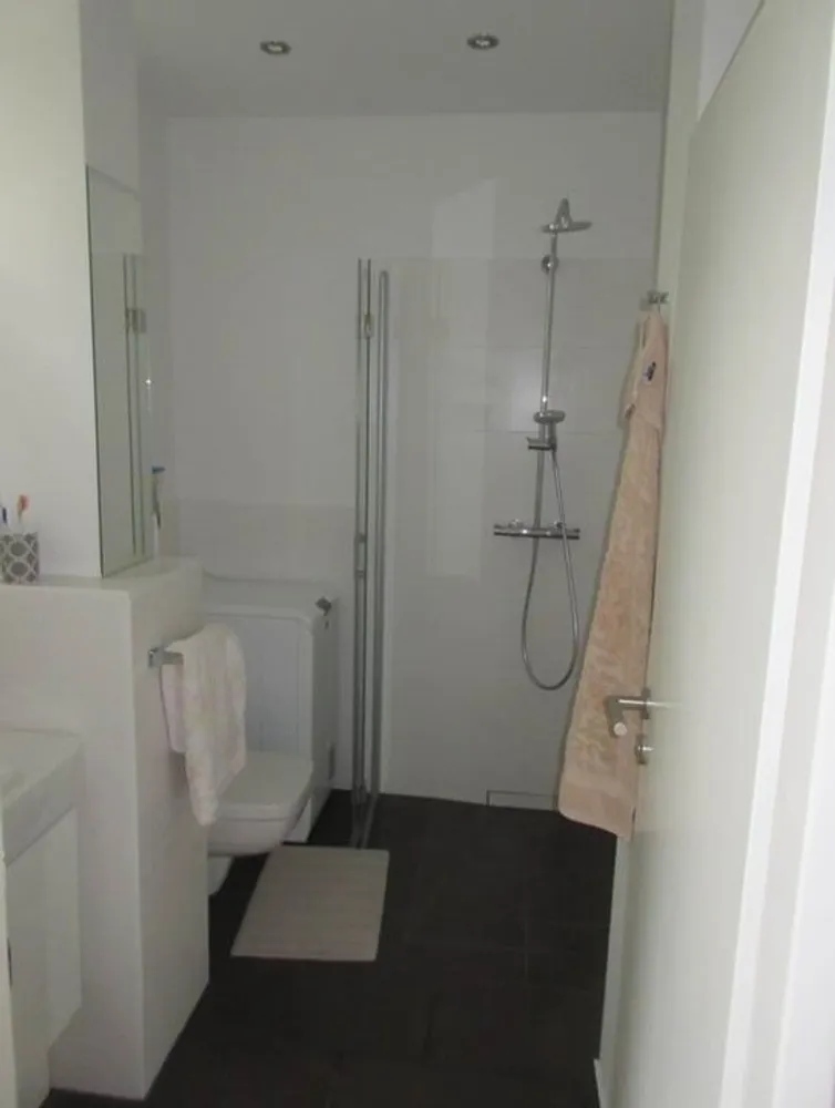 1 room apartment with 38 m² in Berlin – Photo 10