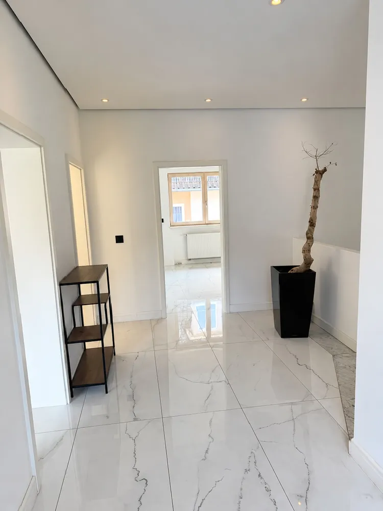 5 room house with 250 m² in Neu-Isenburg – Photo 4