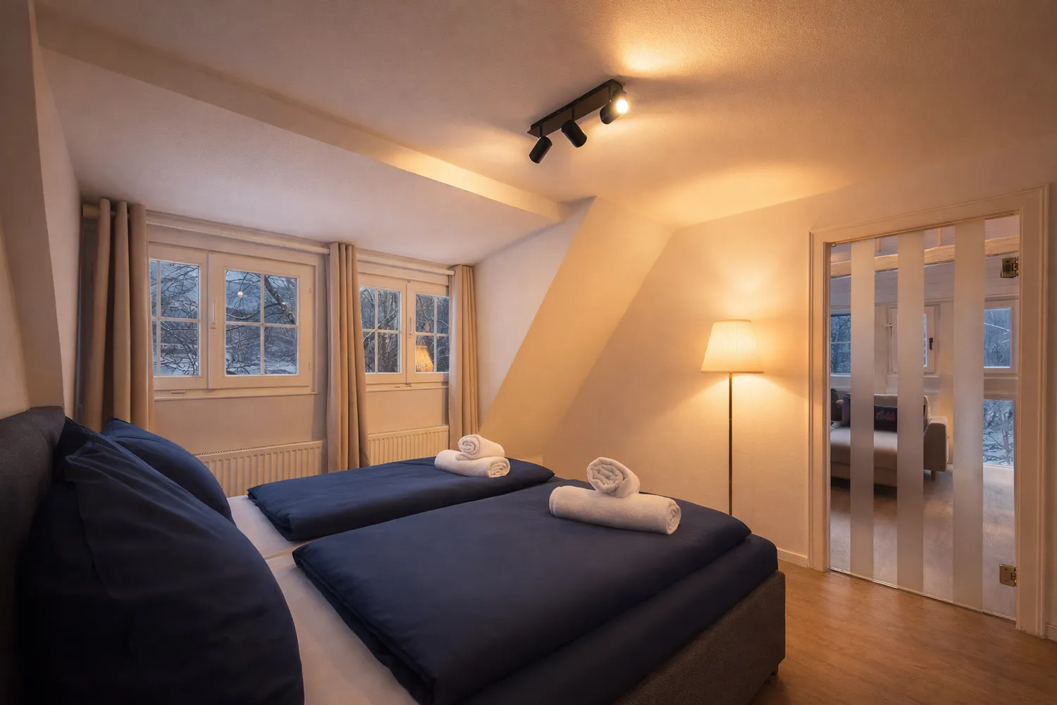 3 Zimmer Wohnung mit 90 m² in Wiesbaden – Bild 2