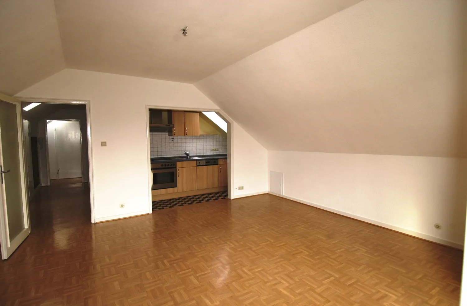 2 Zimmer Wohnung mit 55 m² in Essen – Bild 7