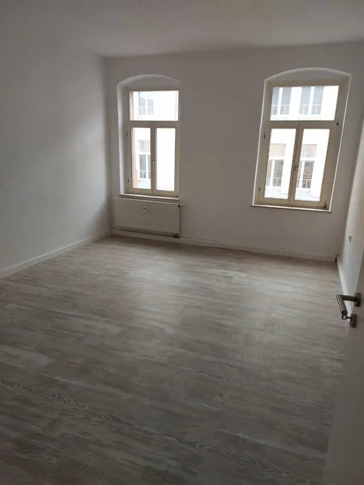 4 Zimmer Wohnung mit 101 m² in Limbach-Oberfrohna – Bild 6