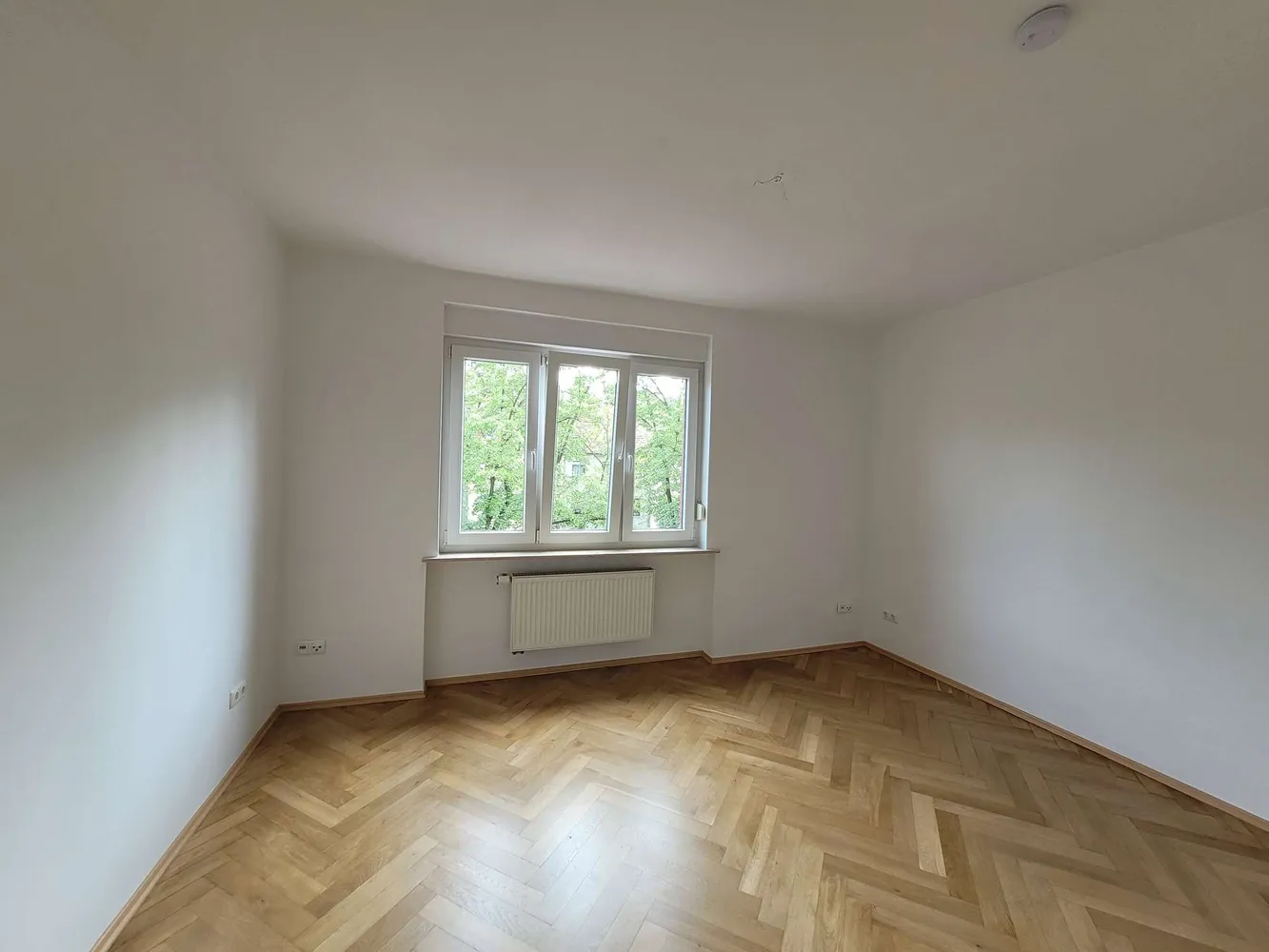 3 Zimmer Wohnung mit 97 m² in Mönchengladbach – Bild 2