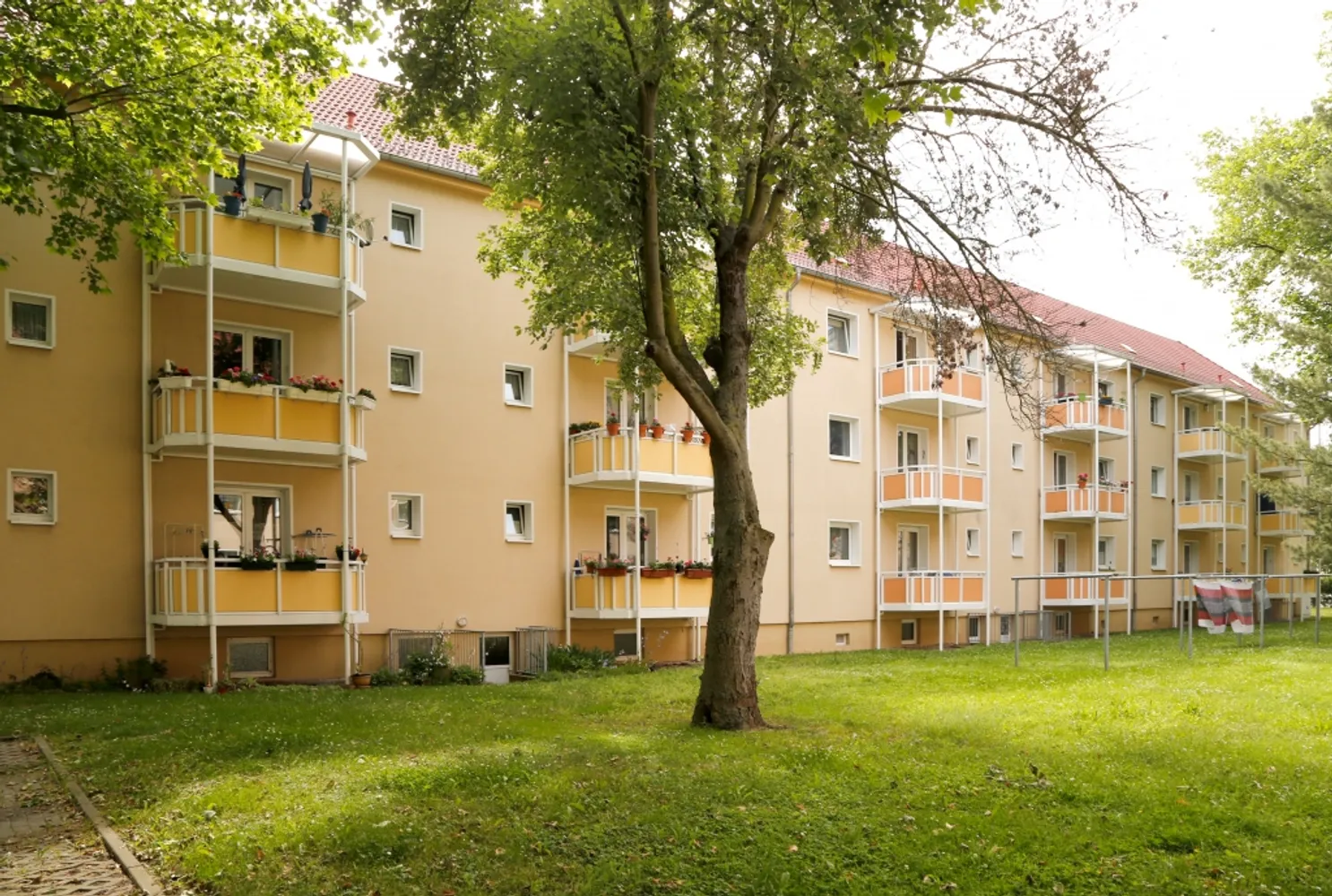 3 Zimmer Wohnung mit 64 m² in Weißenfels – Bild 2