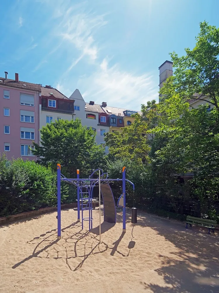 2 Zimmer Wohnung mit 62 m² in Nürnberg – Bild 1