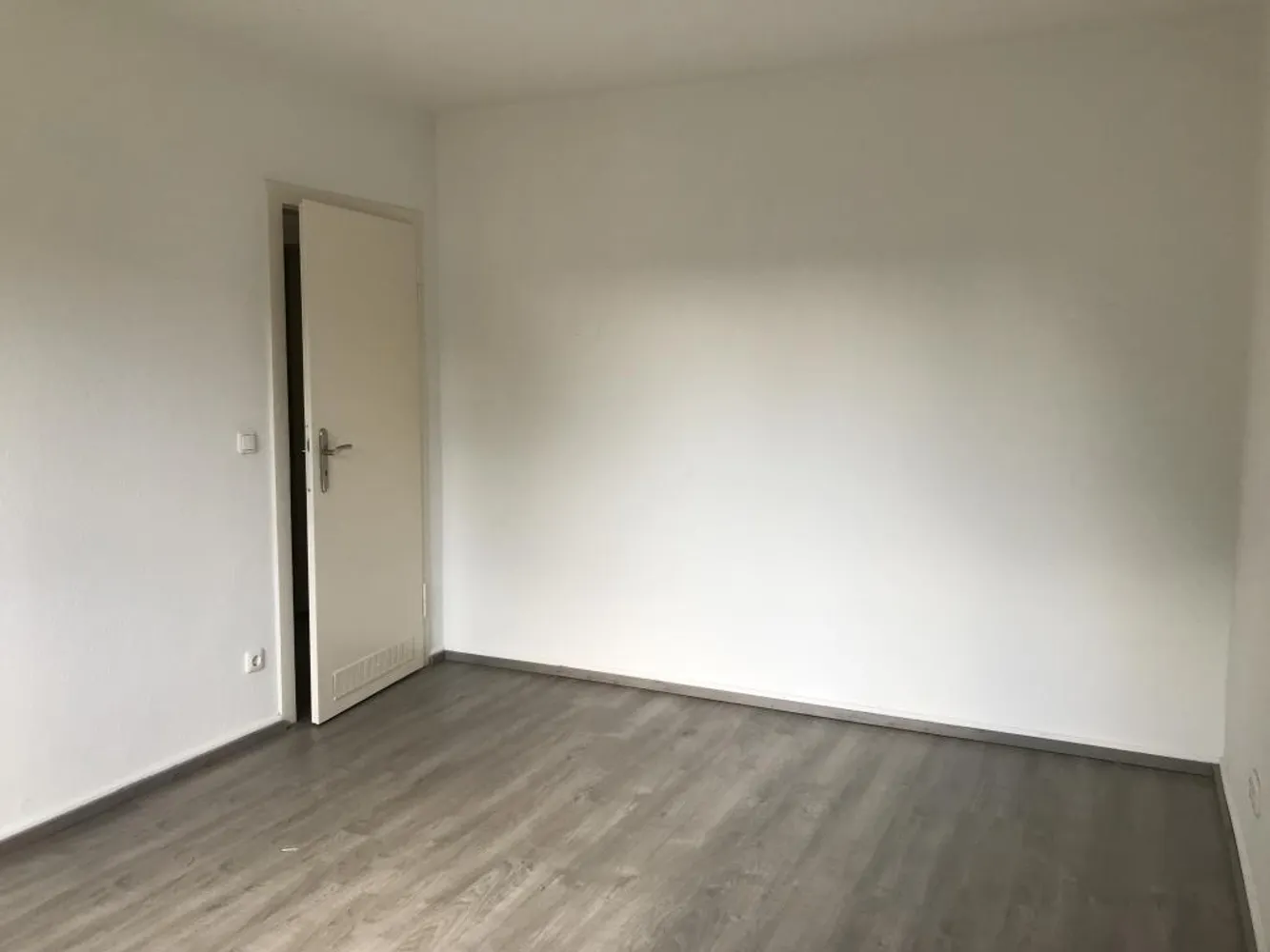 2 Zimmer Wohnung mit 34 m² in Duisburg – Bild 1