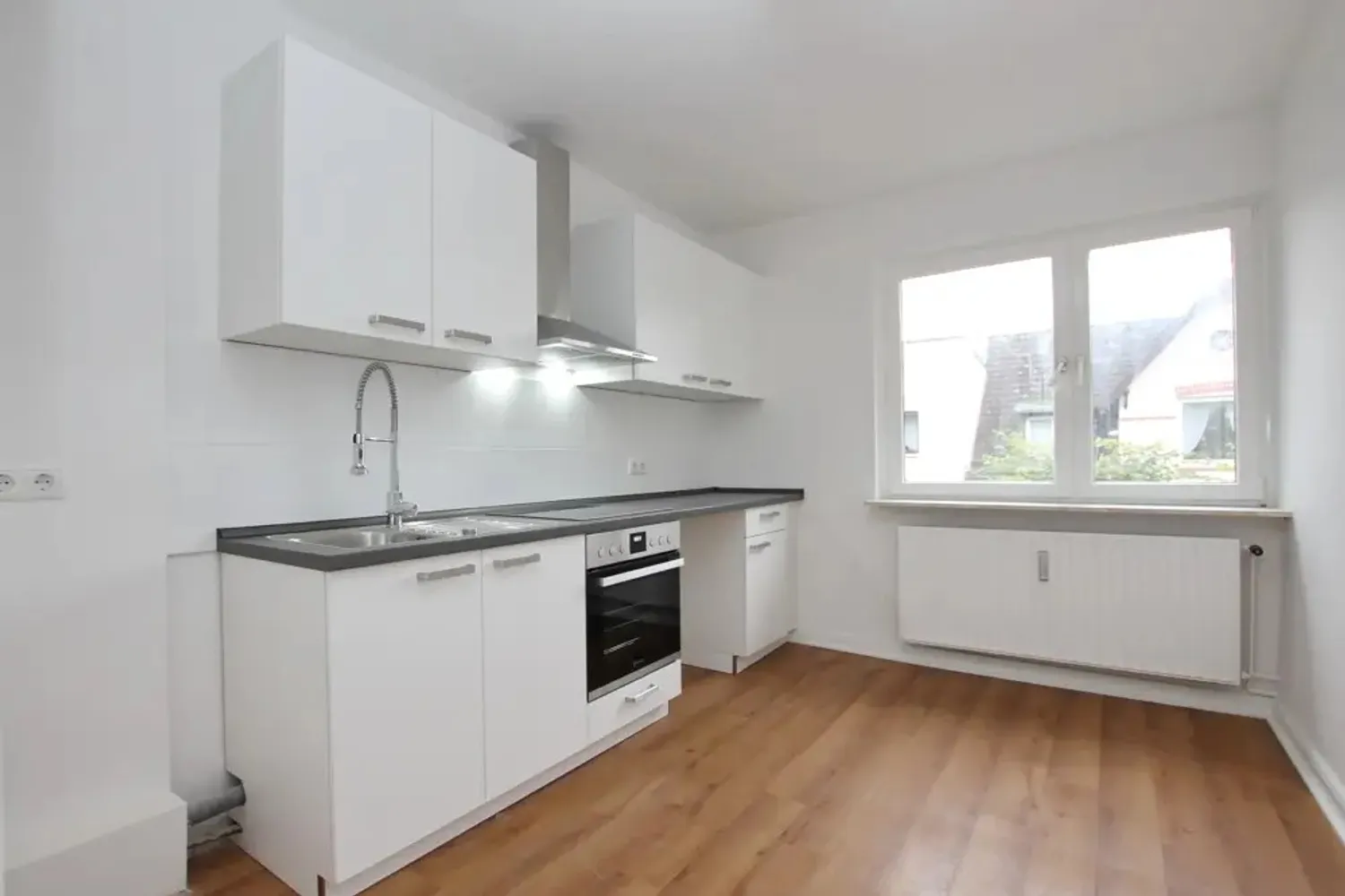 5 Zimmer Haus mit 148 m² in Hamburg – Bild 2