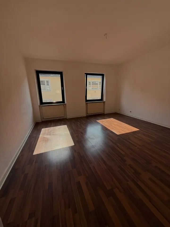 4 Zimmer Wohnung mit 100 m² in Koblenz – Bild 2