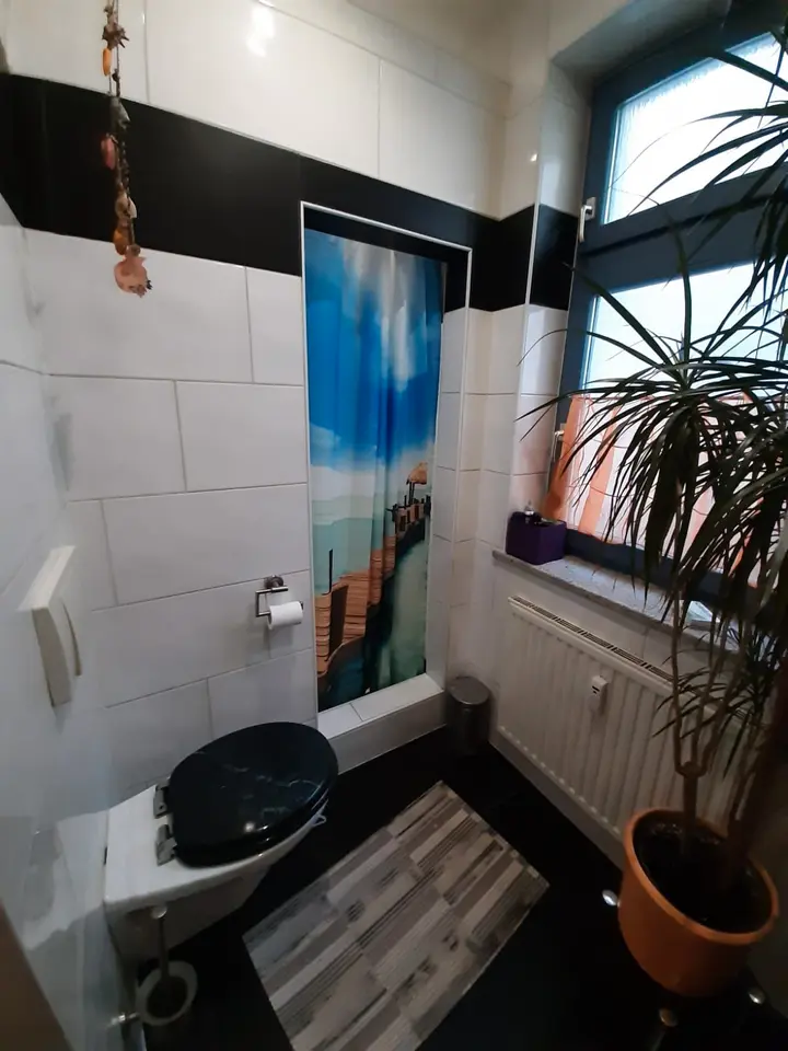 4 Zimmer Wohnung mit 90 m² in Halle (Saale) – Bild 7
