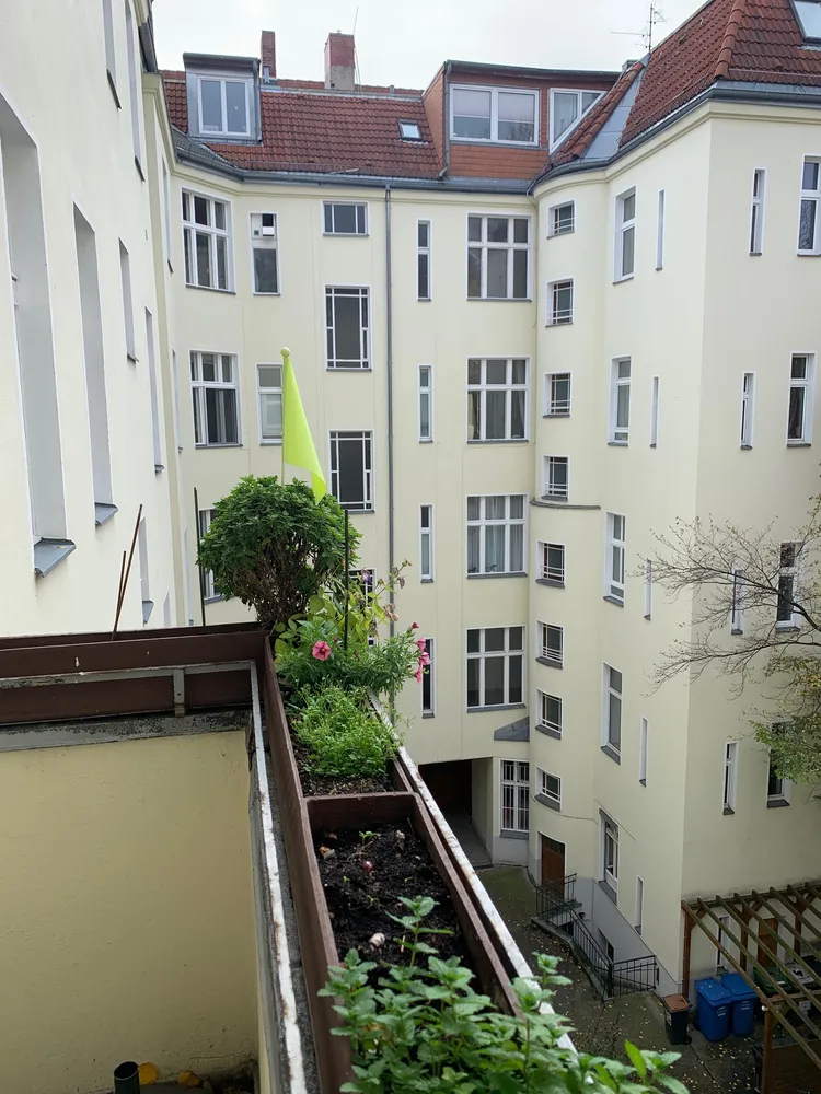 2 Zimmer Wohnung mit 72 m² in Berlin – Bild 2