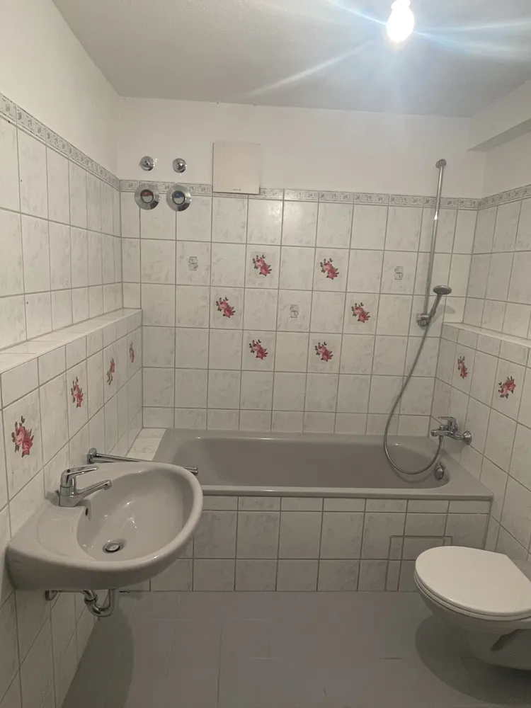 2 Zimmer Wohnung mit 50 m² in Plauen – Bild 9