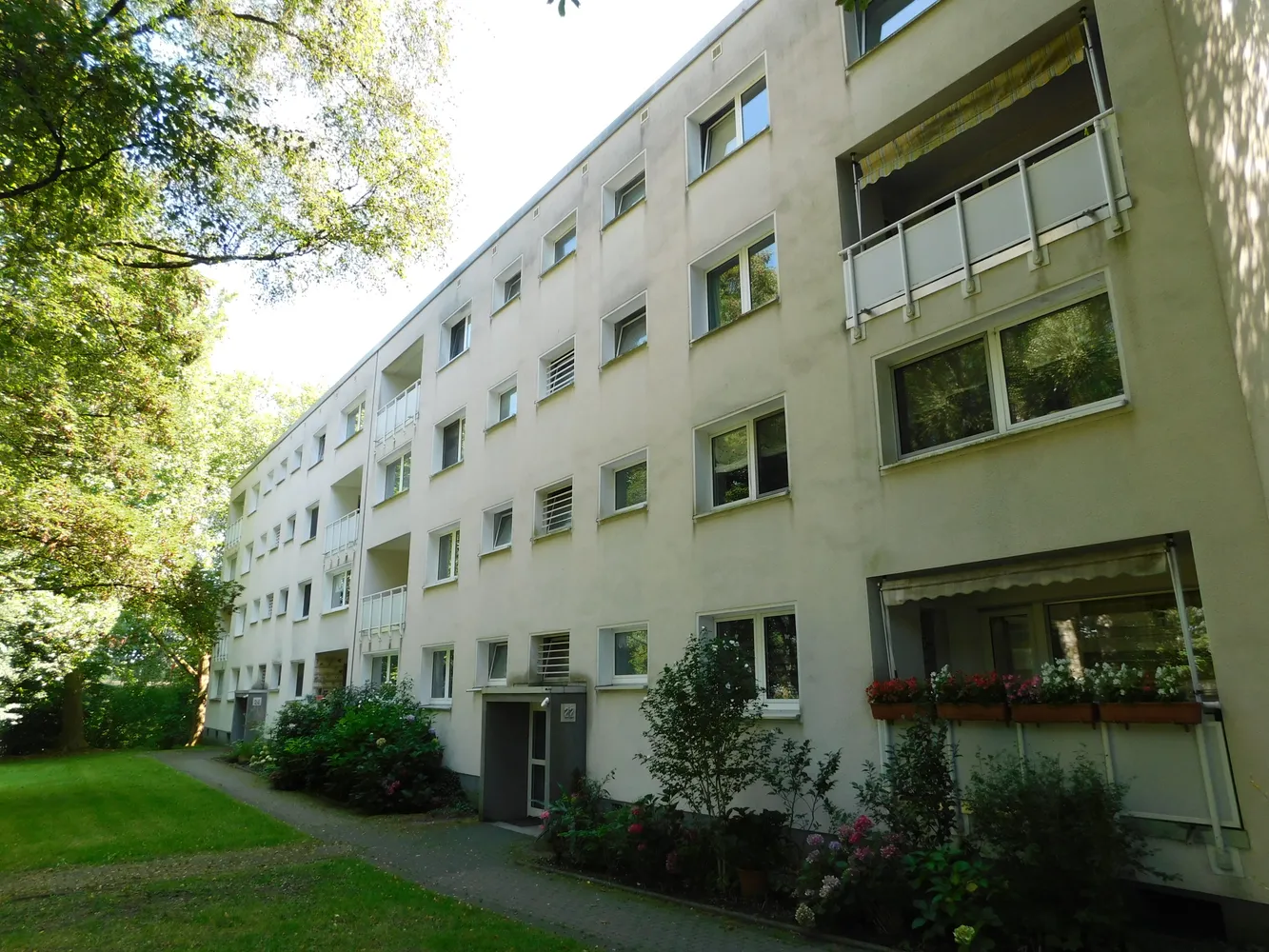 3 Zimmer Wohnung mit 70 m² in Bochum – Bild 2