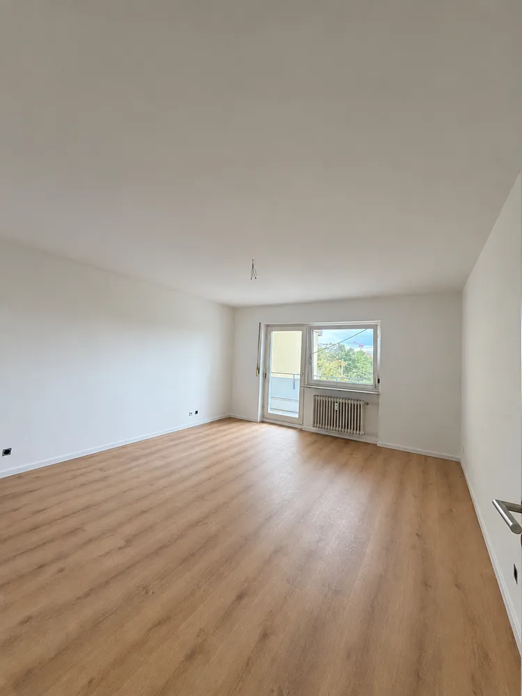 3 Zimmer Wohnung mit 78 m² in Karlsruhe – Bild 4