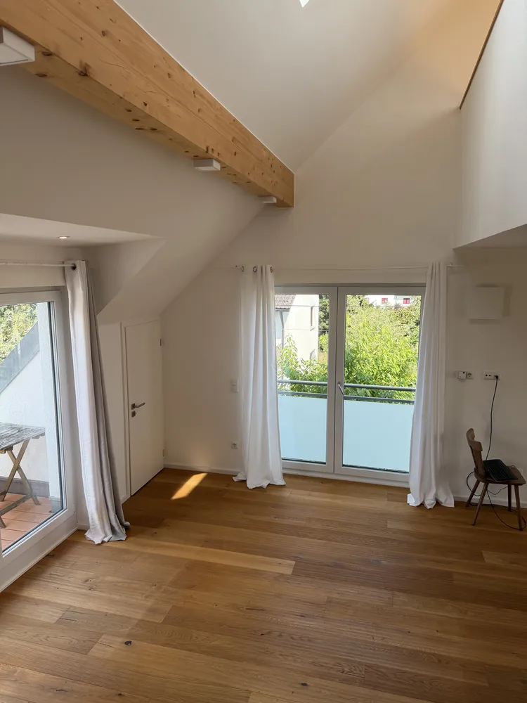 3 Zimmer Wohnung mit 64 m² in München – Bild 2