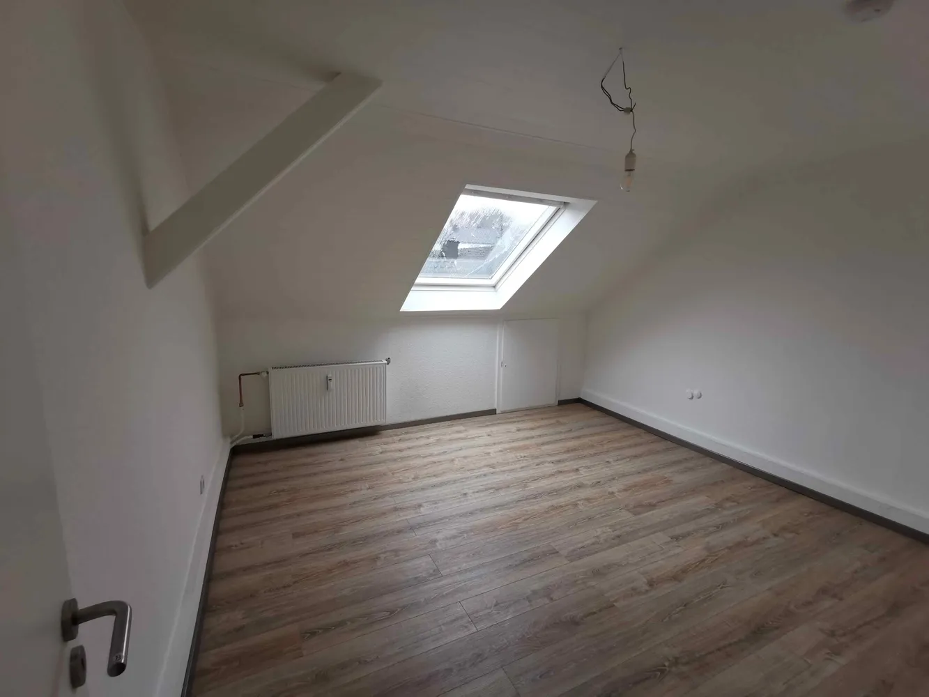 4 Zimmer Wohnung mit 120 m² in Wuppertal – Bild 3