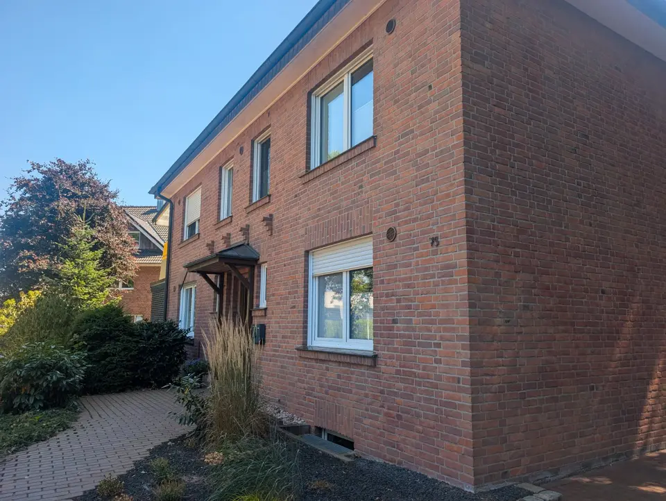 3 Zimmer Wohnung mit 109 m² in Emmerich am Rhein – Bild 1