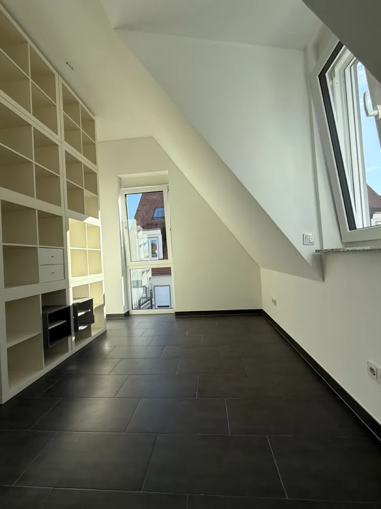 3 room apartment with 93 m² in Wiesbaden – Photo 4