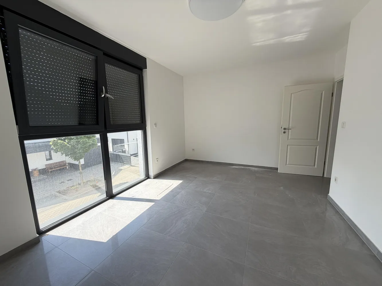 6 Zimmer Wohnung mit 170 m² in Düren – Bild 4