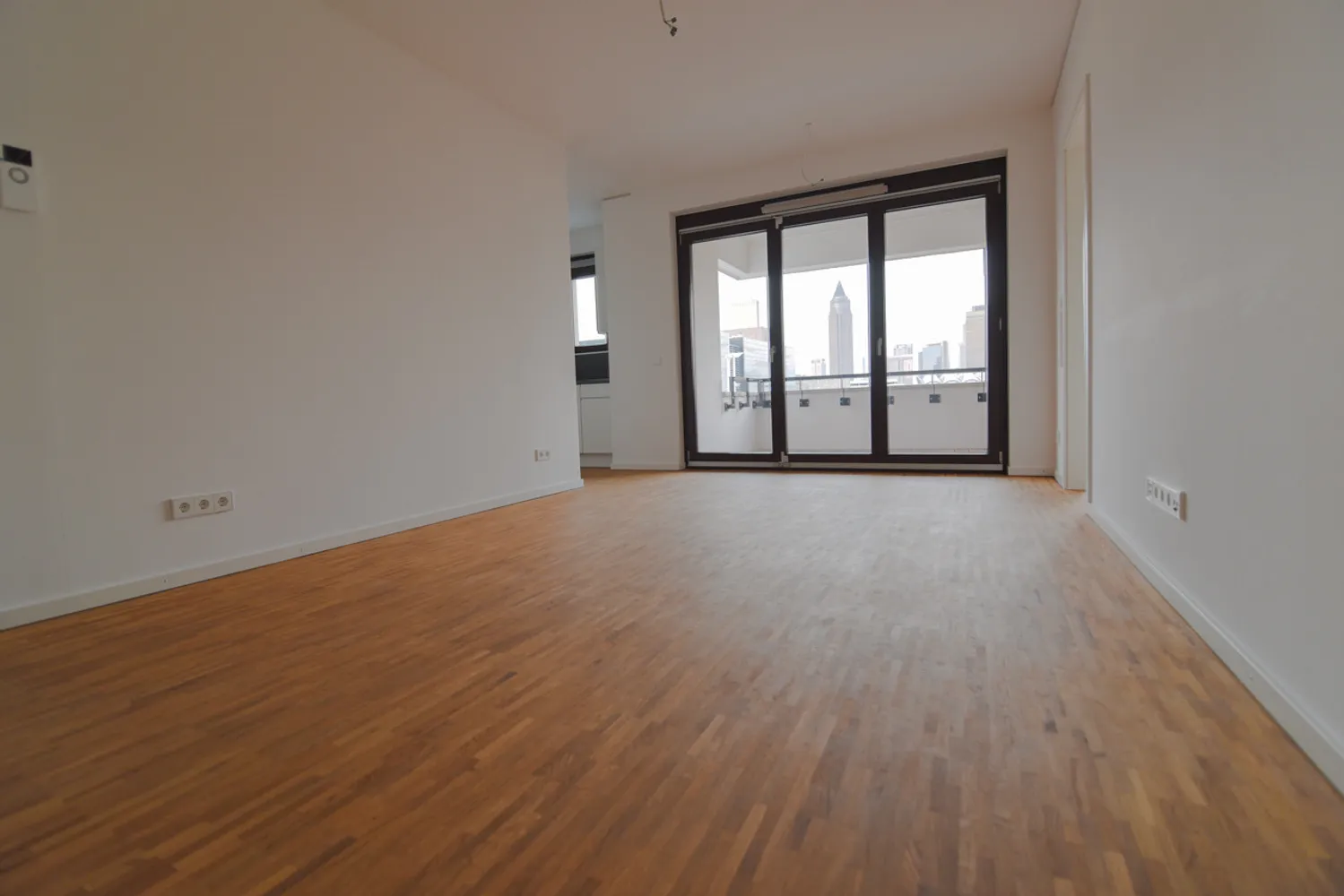 2 room apartment with 54 m² in Frankfurt am Main – Photo 4