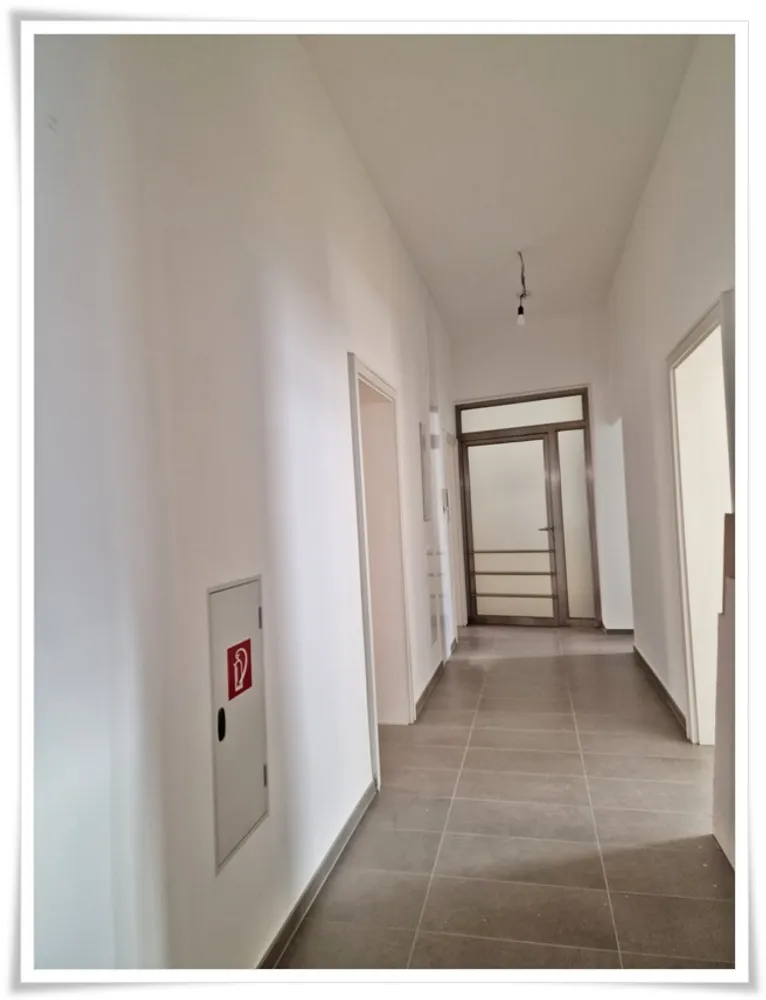 4 Zimmer Wohnung mit 117 m² in Wiesbaden – Bild 3