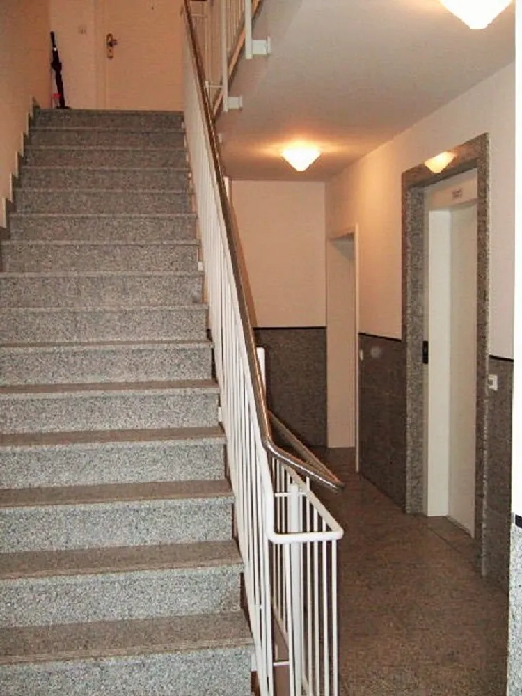 4 Zimmer Wohnung mit 125 m² in München – Bild 2