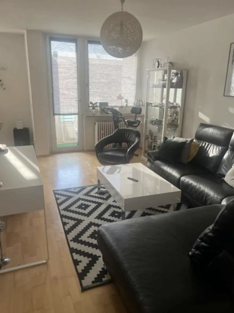 2 Zimmer Wohnung mit 60 m² in München – Bild 1