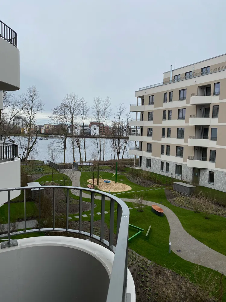 3 Zimmer Wohnung mit 96 m² in Berlin – Bild 1