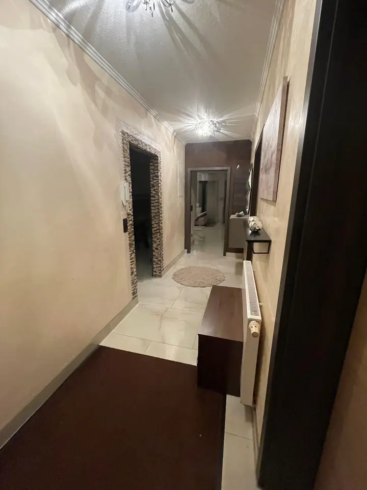 6 Zimmer Haus mit 160 m² in Metzingen – Bild 5