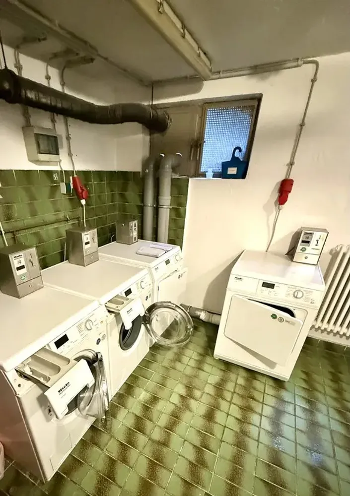 1 Zimmer Wohnung mit 32 m² in Frankfurt am Main – Bild 12