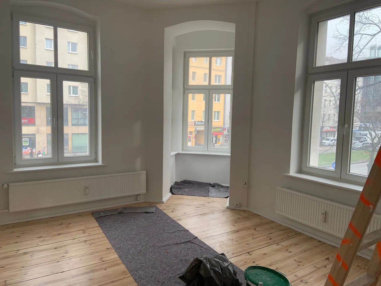 2 room apartment with 70 m² in Berlin – Photo 1