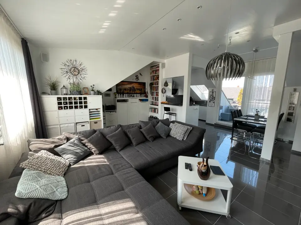 3 Zimmer Wohnung mit 96 m² in Essen – Bild 3
