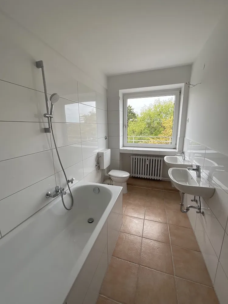 3 Zimmer Wohnung mit 95 m² in Düsseldorf – Bild 8